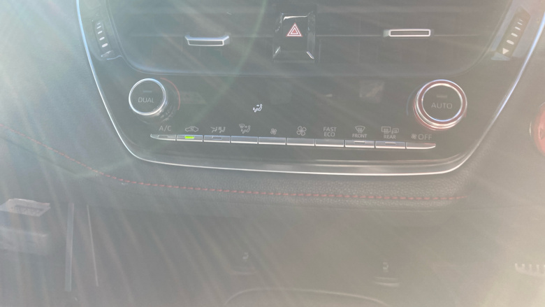 Toyota Corolla 2.0 VVT-i Hybrid Excel 5dr CVT Hybrid Hatchback